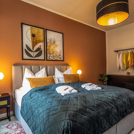 Maremar - Design Apartment - Luxus Boxspringbett - Zentral - Kueche - Arbeitsplatz - Highspeed Wlan Gera Extérieur photo
