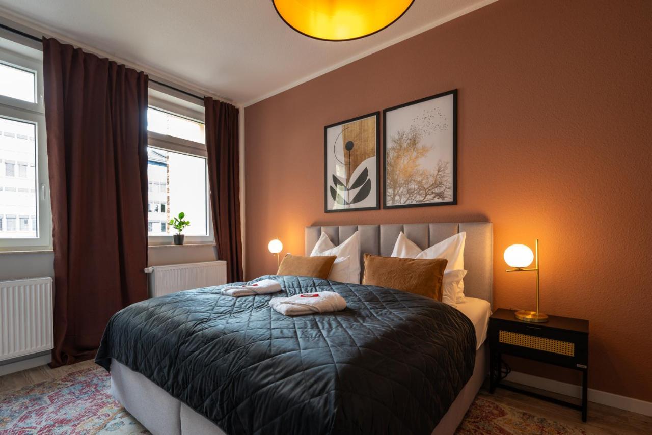 Maremar - Design Apartment - Luxus Boxspringbett - Zentral - Kueche - Arbeitsplatz - Highspeed Wlan Gera Extérieur photo