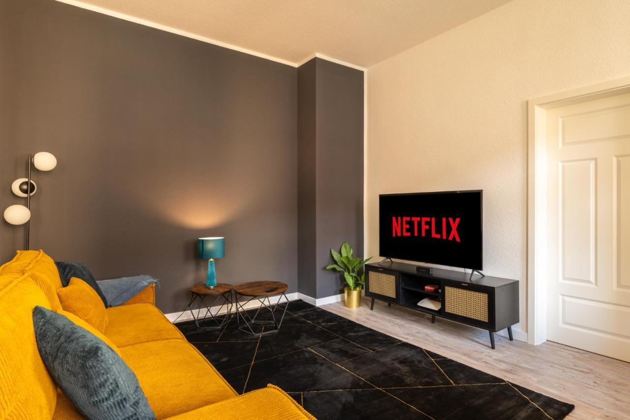Maremar - Design Apartment - Luxus Boxspringbett - Zentral - Kueche - Arbeitsplatz - Highspeed Wlan Gera Extérieur photo