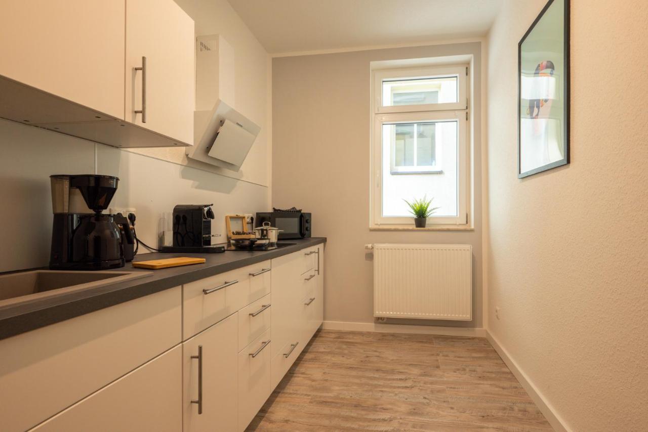 Maremar - Design Apartment - Luxus Boxspringbett - Zentral - Kueche - Arbeitsplatz - Highspeed Wlan Gera Extérieur photo